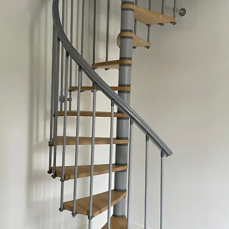 St Paul Apartment *